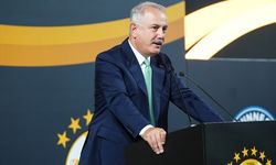 Üçüncü kez dünya rekoru kıran VakıfBank Voleybol Takımı'na sertifikası verildi