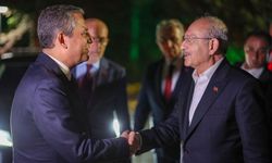 CHP Genel Başkanı Özel, Kılıçdaroğlu ile yemekte bir araya geldi