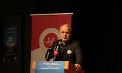 Diyanet İşleri Başkan Yardımcısı Burhan İşliyen, Kayseri'de konferansta konuştu: