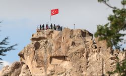 Kapadokya'yı, Uçhisar Kalesi'nin zirvesinden ocak-eylül dönemi yaklaşık 211 bin turist izledi