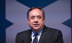 İskoçya şokta! Eski başbakan Alex Salmond hayatını kaybetti