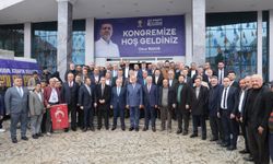 AK Parti'li Yılmaz, Samsun'da partisinin Kavak İlçe Kongresi'nde konuştu: