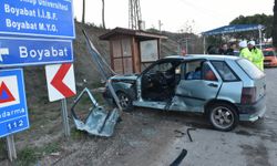 Sinop'ta iki otomobilin çarpıştığı kazada 5 kişi yaralandı