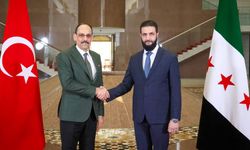 MİT Başkanı Kalın, Şam'da yeni yönetimin lideri Şara ile görüştü