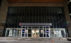 Van Büyükşehir Belediye Başkanı Abdullah Zeydan görevden uzaklaştırıldı