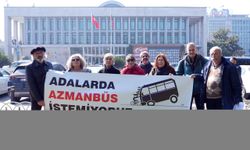 Adalılardan İBB önünde "azmanbüs" eylemi