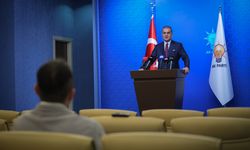 AK Parti Sözcüsü Çelik: "(İBB'ye yönelik soruşturmalar) Siyasetçinin yapması gereken yargı sürecini izlemektir. Çünkü hiçbirimiz dosyanın içeriğiyle ilgili bilgiye sahip değiliz"