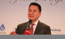 DEVA Partisi Genel Başkanı Ali Babacan, Adana'da iftar programına katıldı