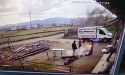Bingöl'de kesilmeye çalışılan varilin patlaması güvenlik kamerasında