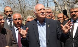 TZOB Genel Başkanı Bayraktar, Adıyaman'da zirai dondan etkilenen bahçeleri inceledi