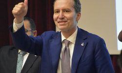Yeniden Refah Partisi Genel Başkanı Erbakan, Gümüşhane'de partisinin il kongresine katıldı