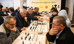 Bornova'da damada uluslararası buluşma