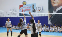 İzmir Karabağlar'da 19 Mayıs Spor Şenliği heyecanı