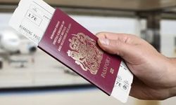 Eski İngiliz pasaportu taşıyanlar seyahate çıkmadan önce dikkat!