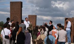 YTB, tarihi mekanlar gölgesinde Ermeni meselesine ışık tuttu