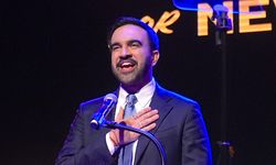 New York'un ilk Müslüman Belediye Başkan Adayı Mamdani'nin Zaferi