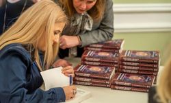 Dr. Demirbaş'ın 'The Cosmic Secrets of Your Destiny' Kitabı Londra’da Tanıtıldı