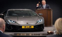 Bu özel plaka müzayedede rekor fiyata satıldı