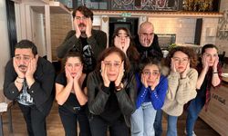 “Sus.” Londra’da tiyatro seyircisiyle buluşuyor