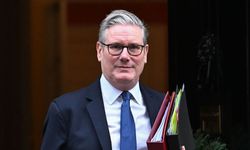 İngiltere Başbakanı Keir Starmer istifa ettiğini açıkladı