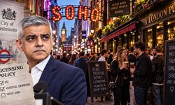 Londra Soho’da “ayakta içki” kavgası büyüyor: Belediye geri adım atmadı