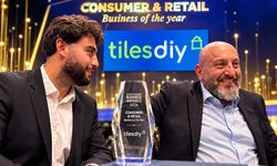 Murat Yurtseven’in Tiles DIY Markasına Londra’da Yılın Perakende Ödülü