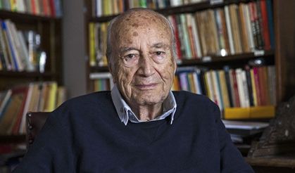 Gazeteci-yazar Hıfzı Topuz vefat etti