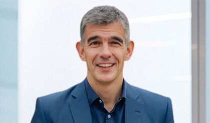 BBC'nin yeni direktörü 500 bin sterlin maaş alacak