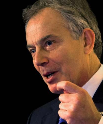 Tony Blair, Starmer'la "radikal sağı önleme" formülünü paylaştı
