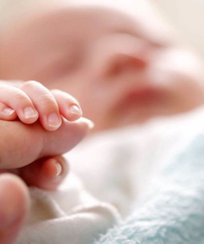 Yeni doğacak bütün bebeklere DNA testi yapılacak