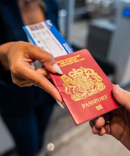 Yeni pasaport kuralı çifte vatandaş aileleri vurdu