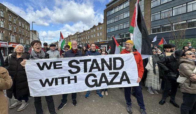 İngiltere, bugün de Gazze için ayaktaydı!