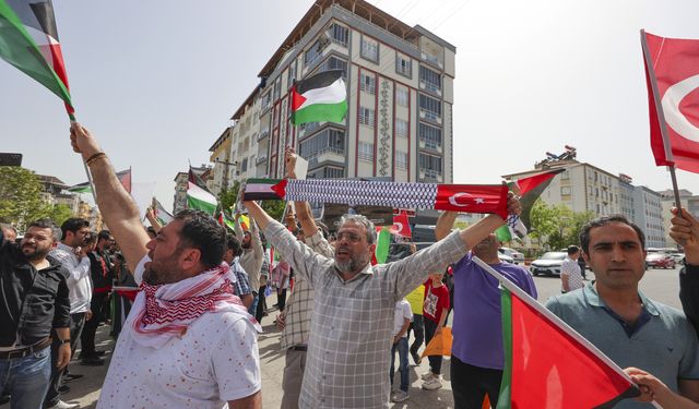 Almanya Cumhurbaşkanı Steinmeier, ülkesinin İsrail'e desteği nedeniyle Gaziantep'te protesto edildi
