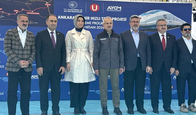Bakan Uraloğlu'ndan "Ankara-İzmir Hızlı Tren Hattı" açıklaması: