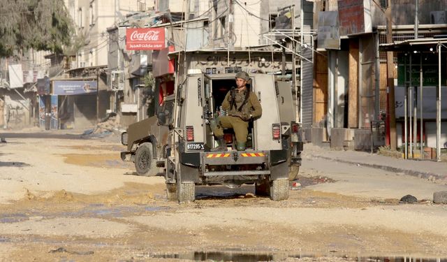 İsrail askerlerinin, iki gündür saldırılarını sürdürdüğü Tulkerim’de öldürülen Filistinli sayısı 7’ye çıktı