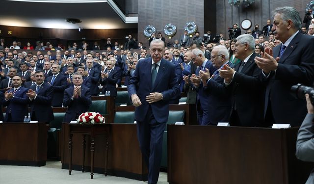 Cumhurbaşkanı Erdoğan: "(Yeni anayasa) Aceleye getirmeden ama çok da fazla uzatmadan istişari temasları bitirip somut adımlar atılmasında fayda görüyoruz."