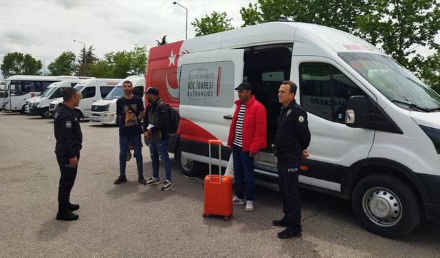 Edirne'de düzensiz göçle mücadele kapsamında bir yılda 5 bin 446 düzensiz göçmen yakalandı