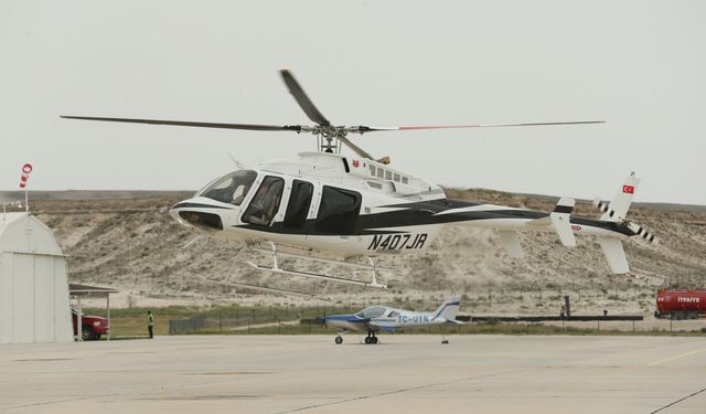 Eskişehir'de gençler 19 Mayıs'ta helikopterle uçtu