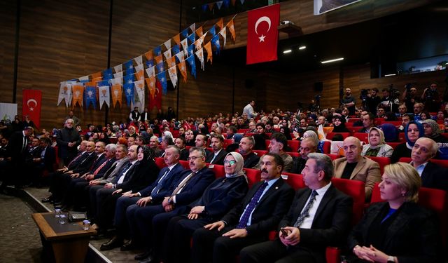 AK Parti Grup Başkanvekili Zengin, Kocaeli'de konuştu: