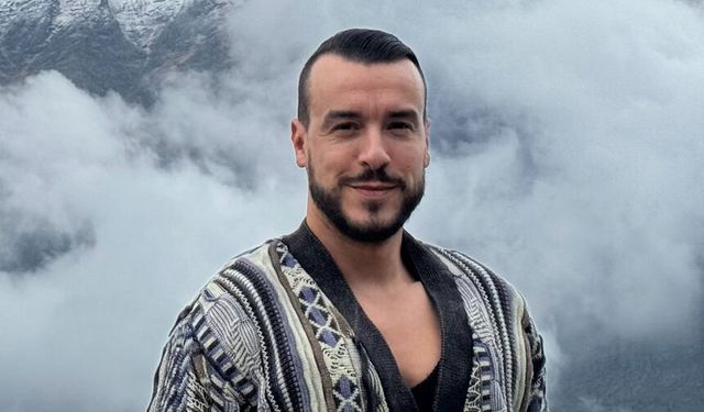 Cem Adrian, müzik listelerine ‘Mücevher’ bir damga vurdu