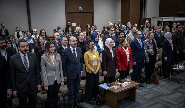 Bakan Göktaş, Ailenin Güçlendirilmesi ve Dinamik Nüfus Yapısı Sempozyumu'nda konuştu: