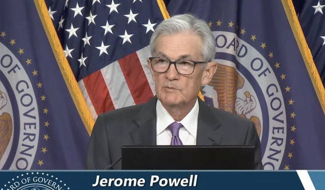 Fed Başkanı Powell'den, faiz indirimlerinde "temkin" mesajı