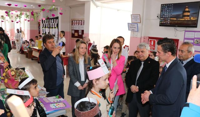 Erzurum'da çocuklar teknoloji bağımlılığı ve akran zorbalığına karşı farkındalık oluşturdu