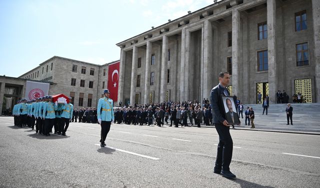 Eski milletvekili Mehmet Sabri Güner için Meclis'te cenaze töreni düzenlendi