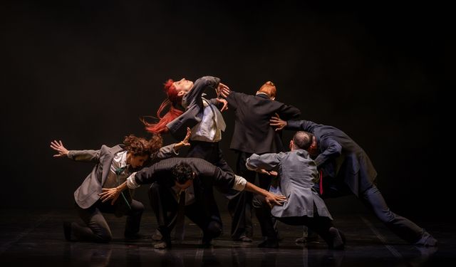 Modern dansla yeniden yorumlanan "Apollo ve Dafne" kantatının prömiyeri yapıldı