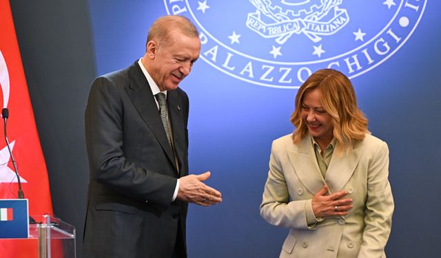 Giorgia Meloni'den Cumhurbaşkanı Erdoğan'a 'sığınmacı' teşekkürü