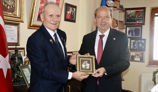 Ersin Tatar, Trabzon'da Kıbrıs gazileriyle bir araya geldi