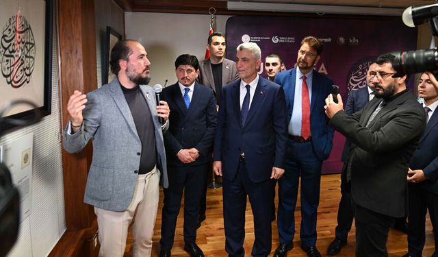 "Ruha Şifa Hüsn-ü Hat" sergisi Londra'da açıldı