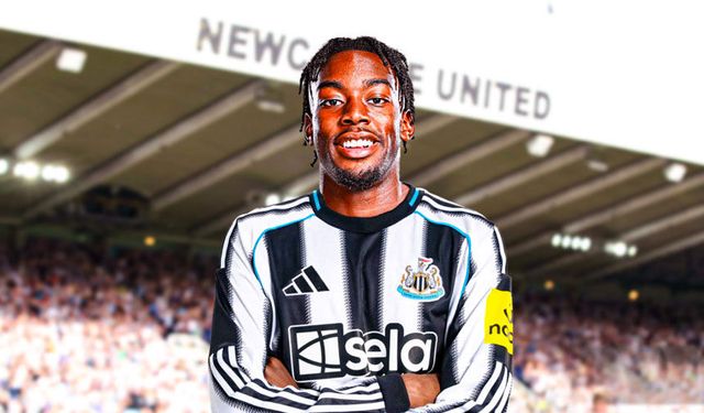 İsveçli kanat oyuncusu Anthony Elanga Newcastle United'da