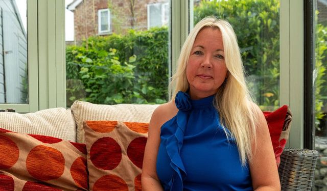 Kariyeri ve yüksek maaşı bırakıp fabrika işçisi oldu